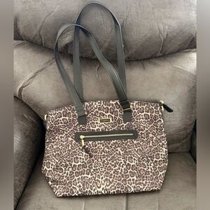 BG by baggallini austin tote bag.